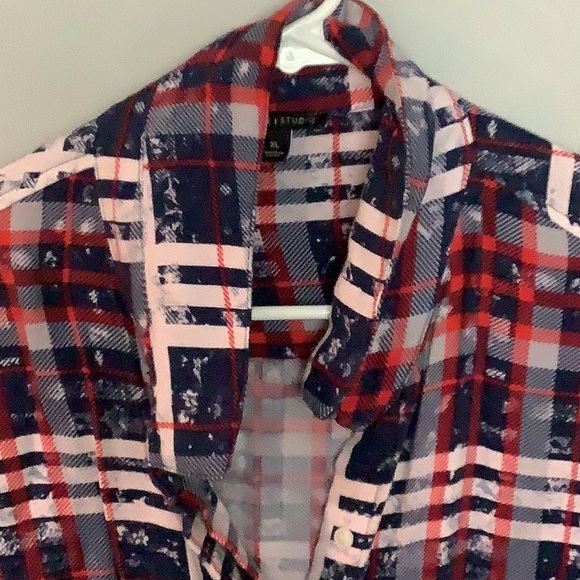 Womens XL button down shirt - Picture 3 of 11